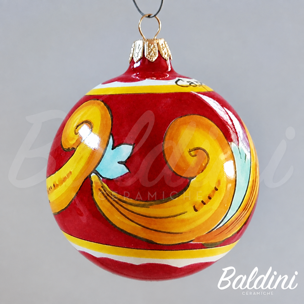 Pallina Decoro Barocco in rosso chiaro con scritta Baldini Ceramiche